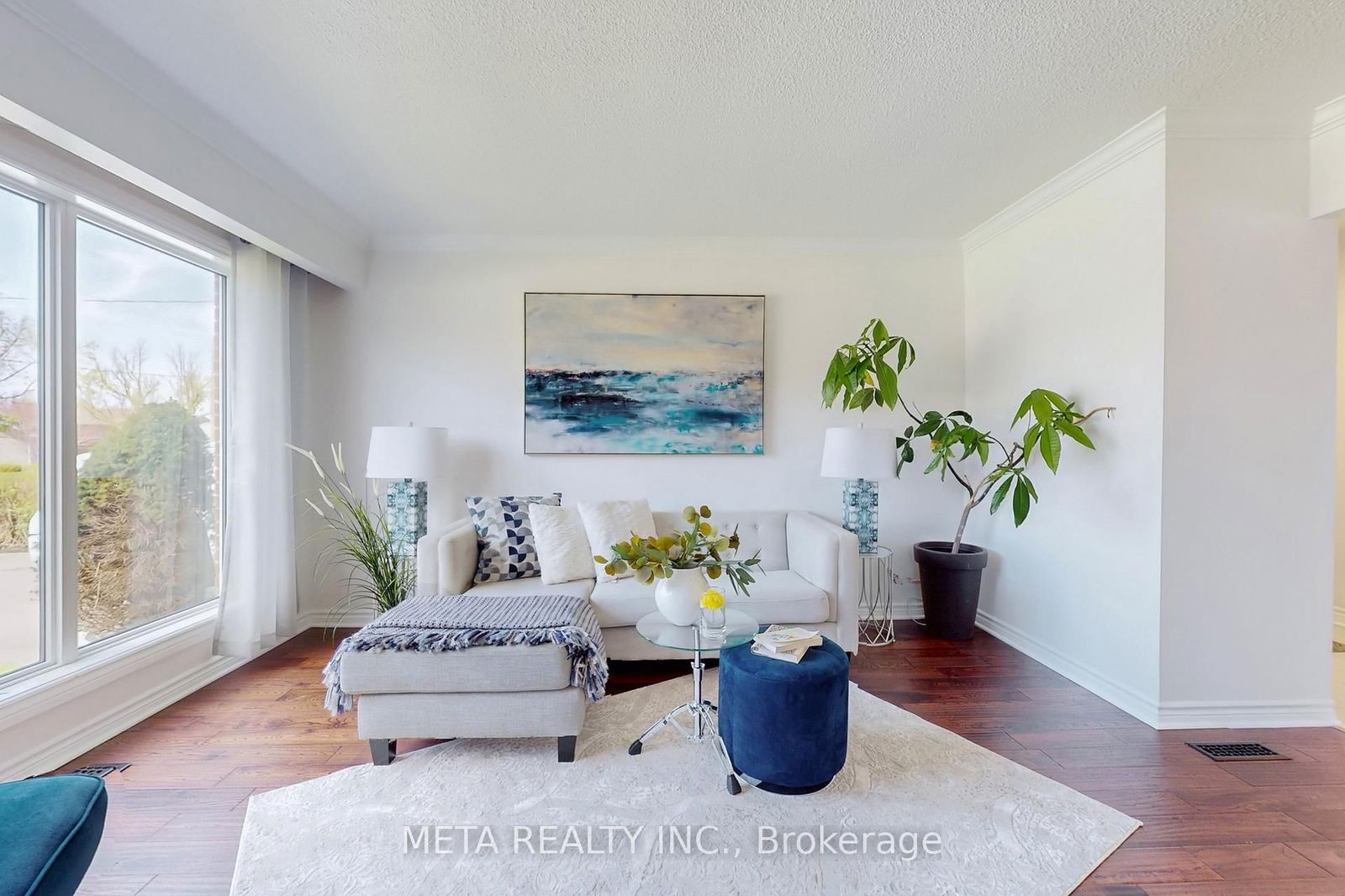 Detached House for sale at 21 Tayrow Road, Toronto, Rexdale-Kipling, M9W 2T8 - MLS: W12116683