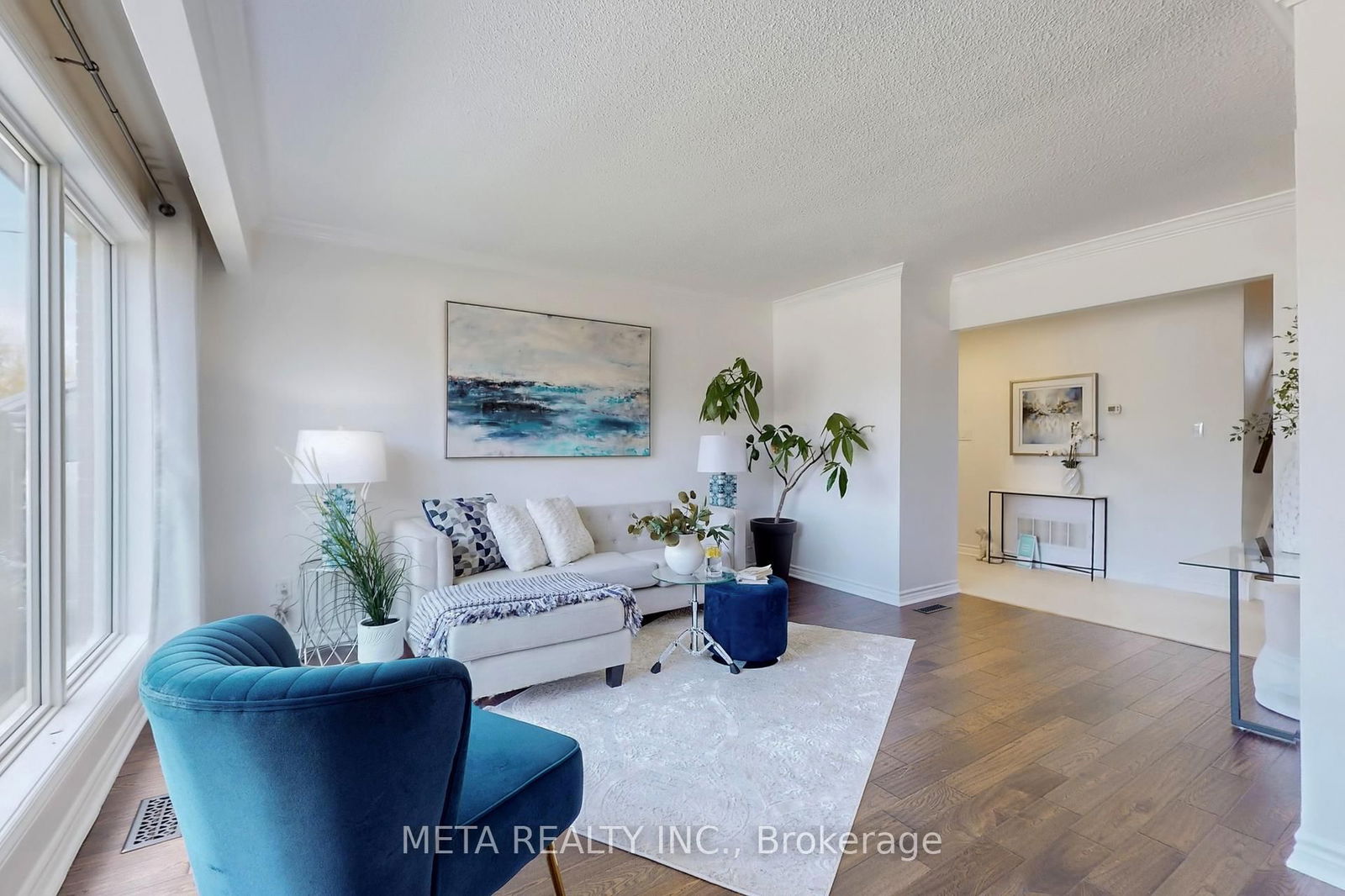 Detached House for sale at 21 Tayrow Road, Toronto, Rexdale-Kipling, M9W 2T8 - MLS: W12116683