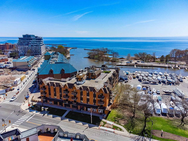 215 - 102 Bronte Road