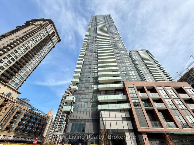 3402 - 430 Square One Drive