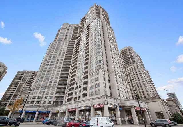 320 - 25 Kingsbridge Garden Circle