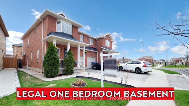 77 Commodore Drive