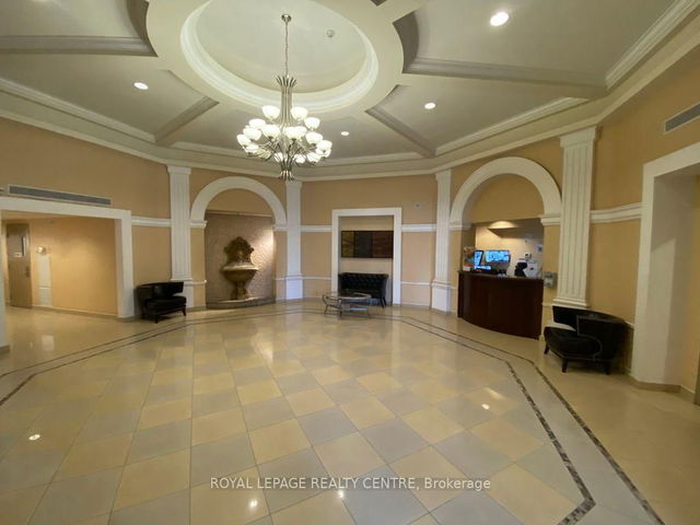 1511 - 220 Forum Drive