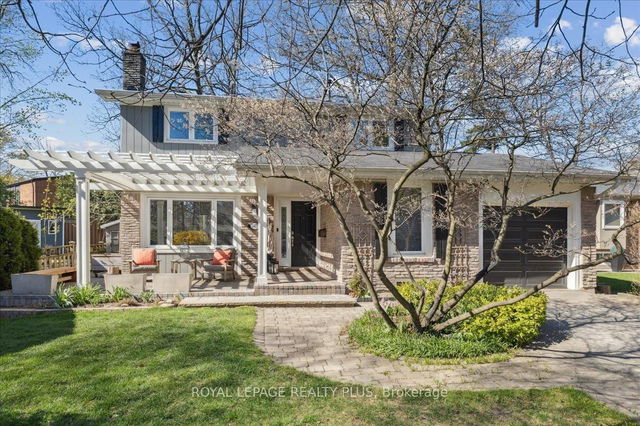 3413 Autumnleaf Crescent
