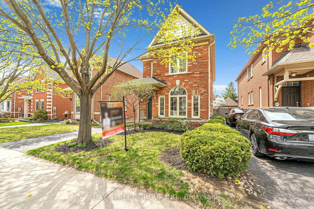 201 Westfield Trail