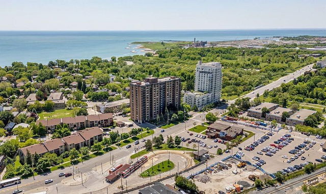 1608 - 3845 Lake Shore Boulevard