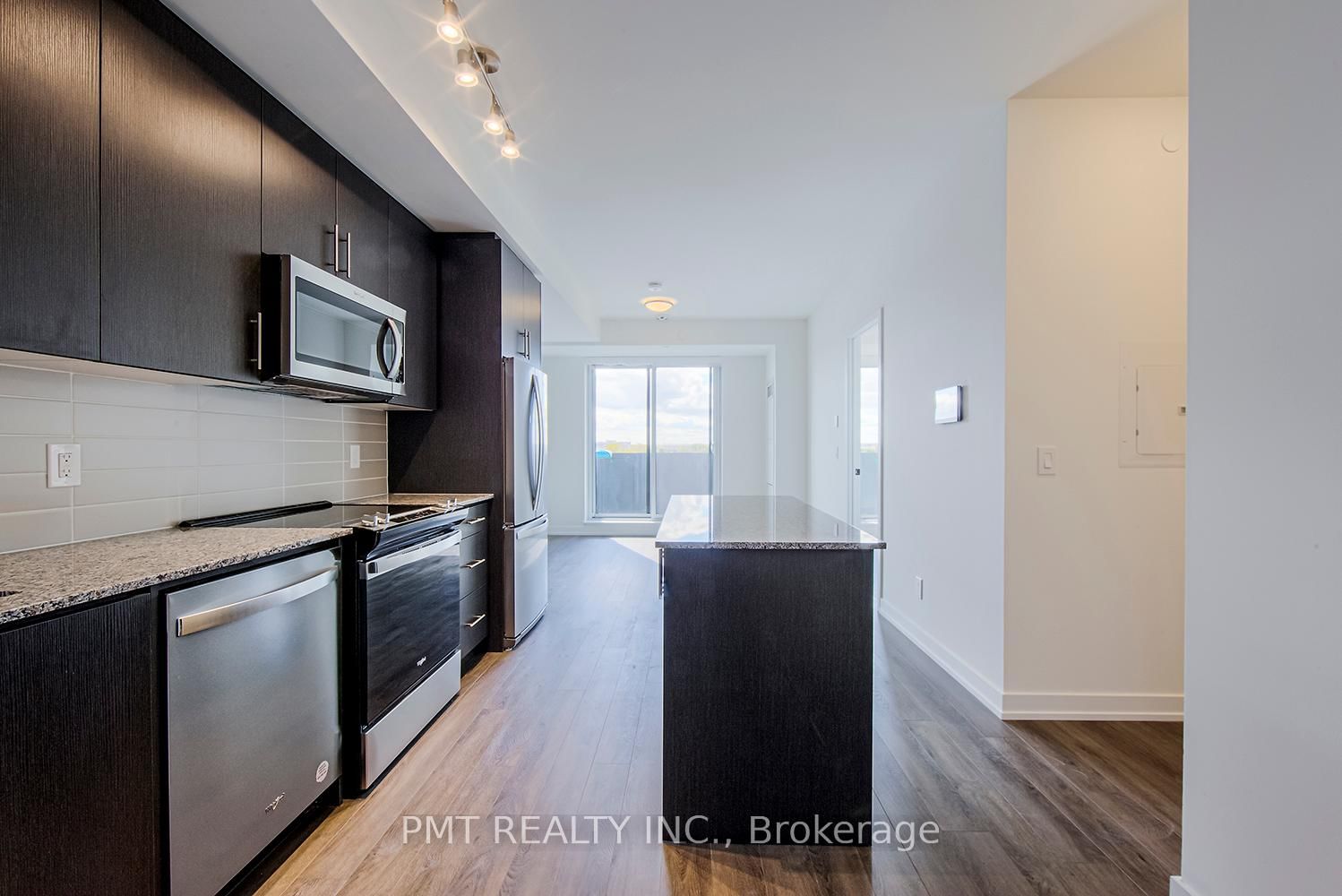 Condo for lease at 305-345 Wheat Boom Drive, Oakville, Joshua Meadows, L6H 7X4 - MLS: W12117383