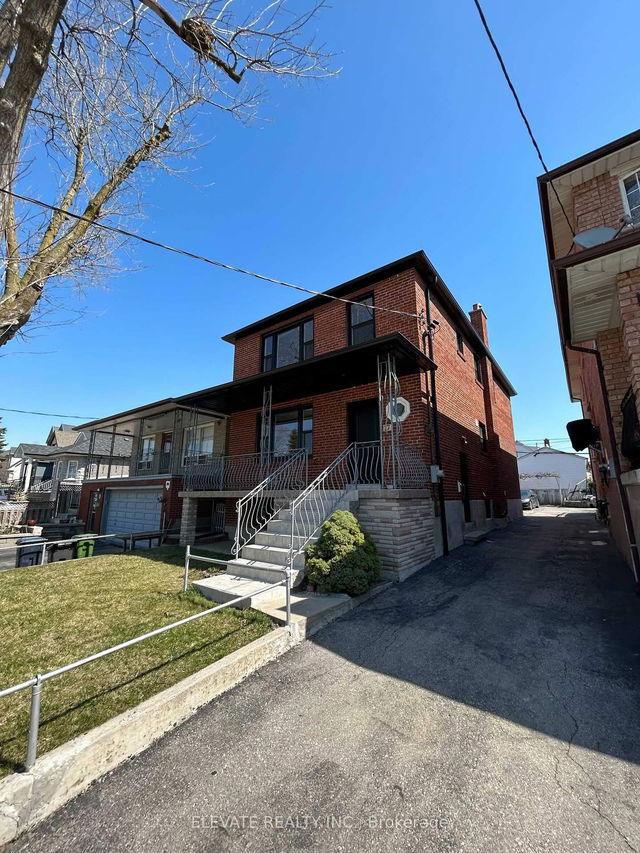 Upper - 17 Alyward Street