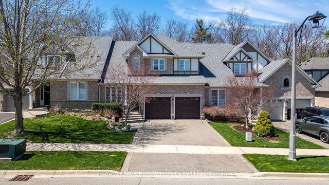2214 Emily Circle
