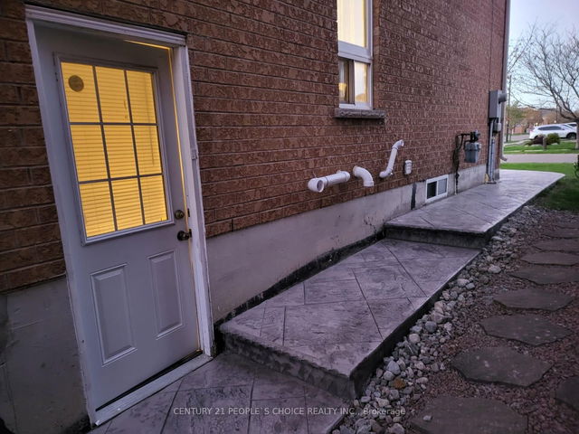 Bsmt - 5658 Freshwater Drive