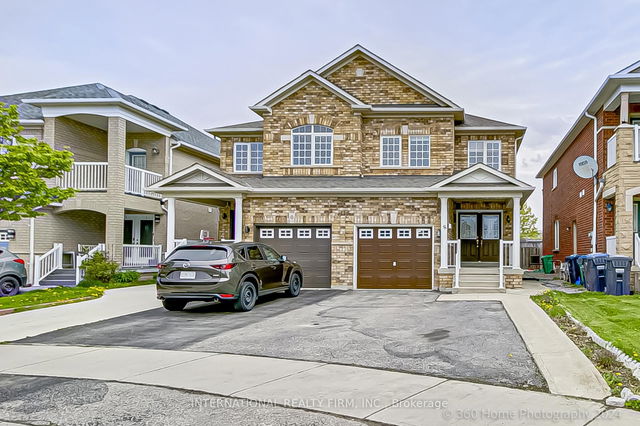 8 Dewridge Court