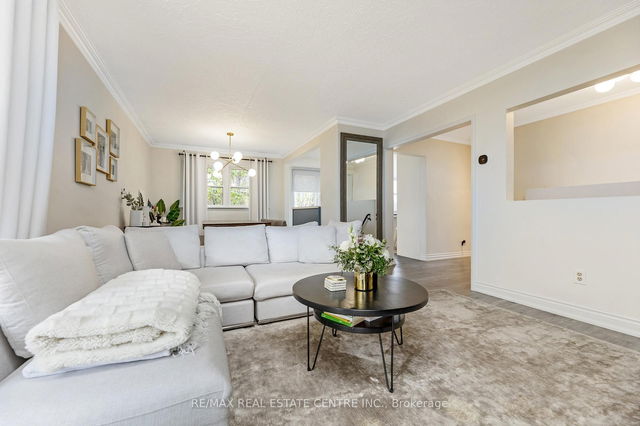 2176 Sunnydale Drive