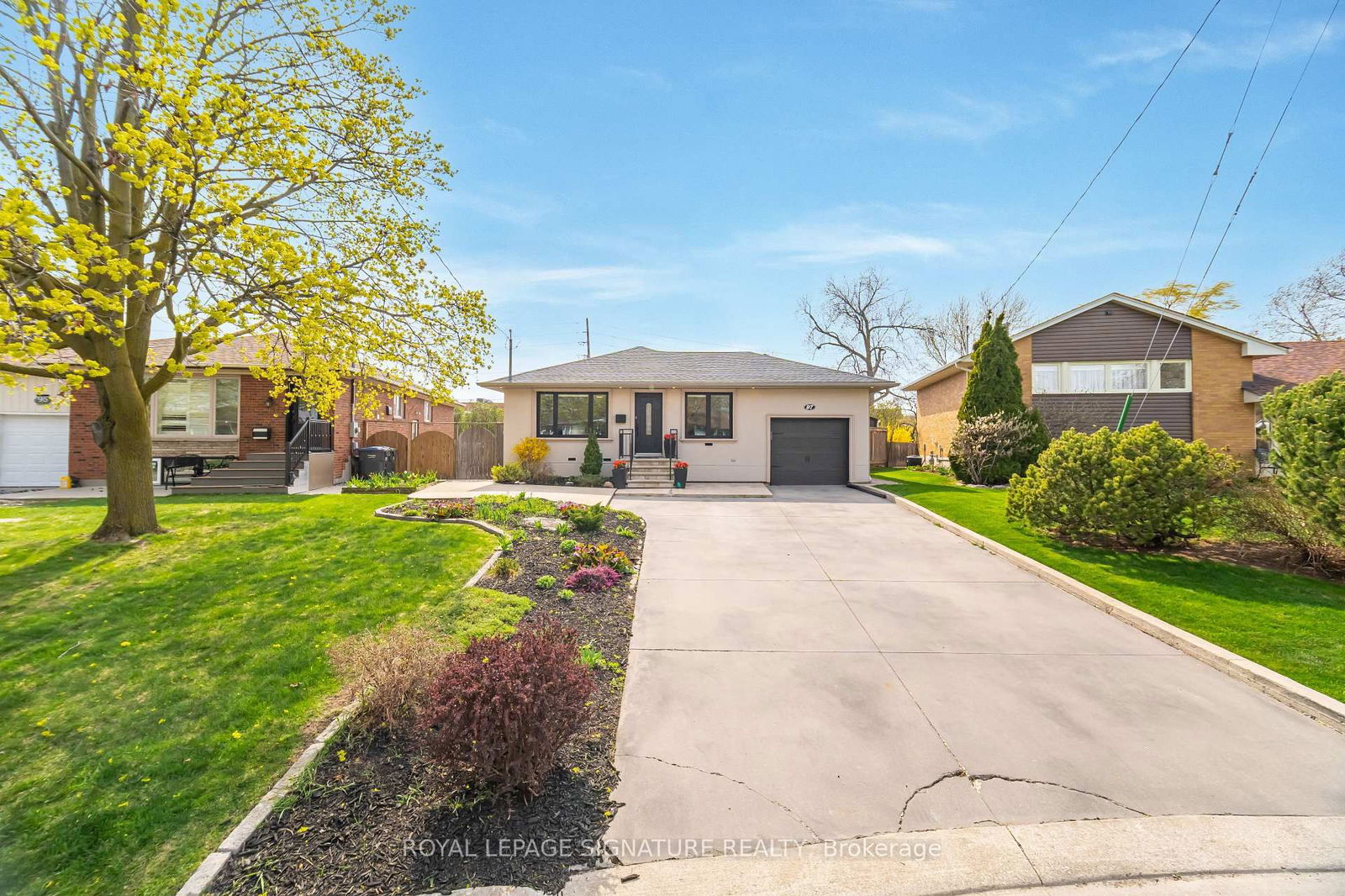 Detached House for sale at 97 Swanhurst Boulevard, Mississauga, Streetsville, L5N 1B8 - MLS: W12117877