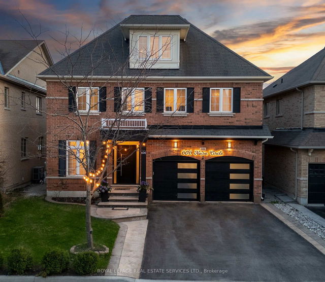 606 Nairn Circle
