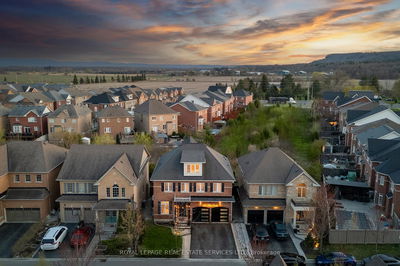 606 Nairn Circ, Milton - Scott image-0-1