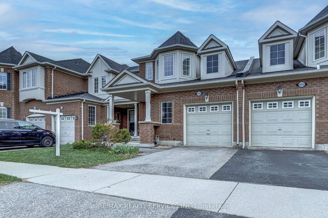 944 Hasselfeldt Heights