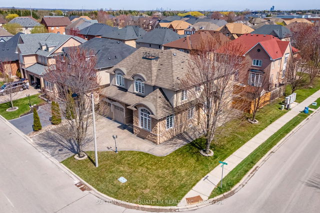 49 Supino Crescent
