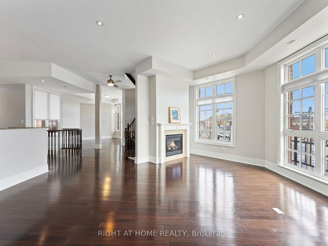 8 - 120 Bronte Road