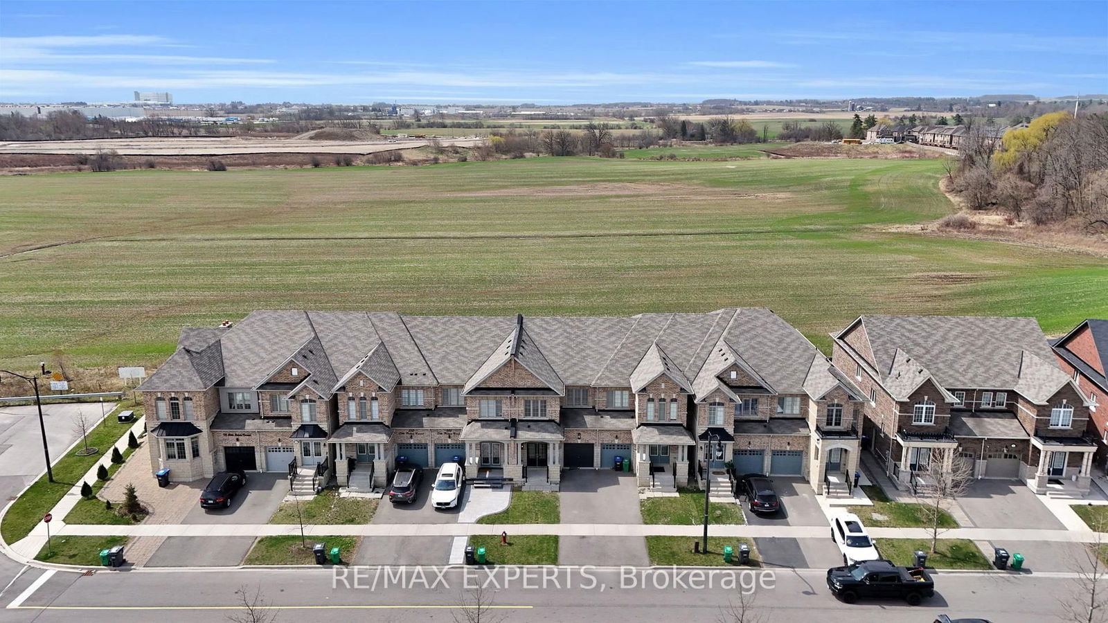 Townhouse for sale at 108 Little Britain Crescent, Brampton, Bram West, L6Y 6A9 - MLS: W12118330