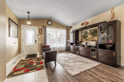 89 Glengarry Rd, Orangeville - Orangeville image-0-3