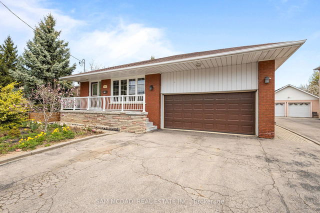 1491 Royal York Road