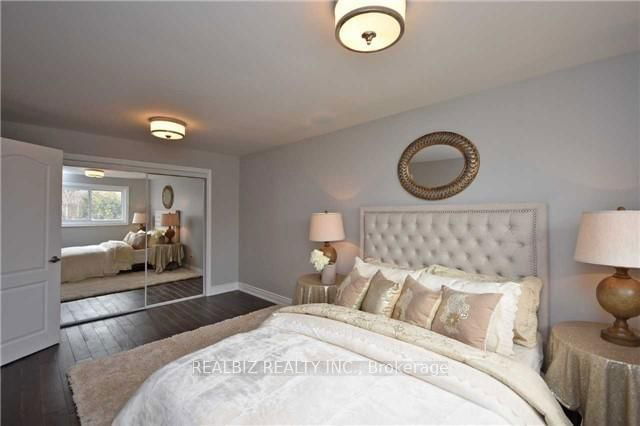 3316 Queen Frederica Drive