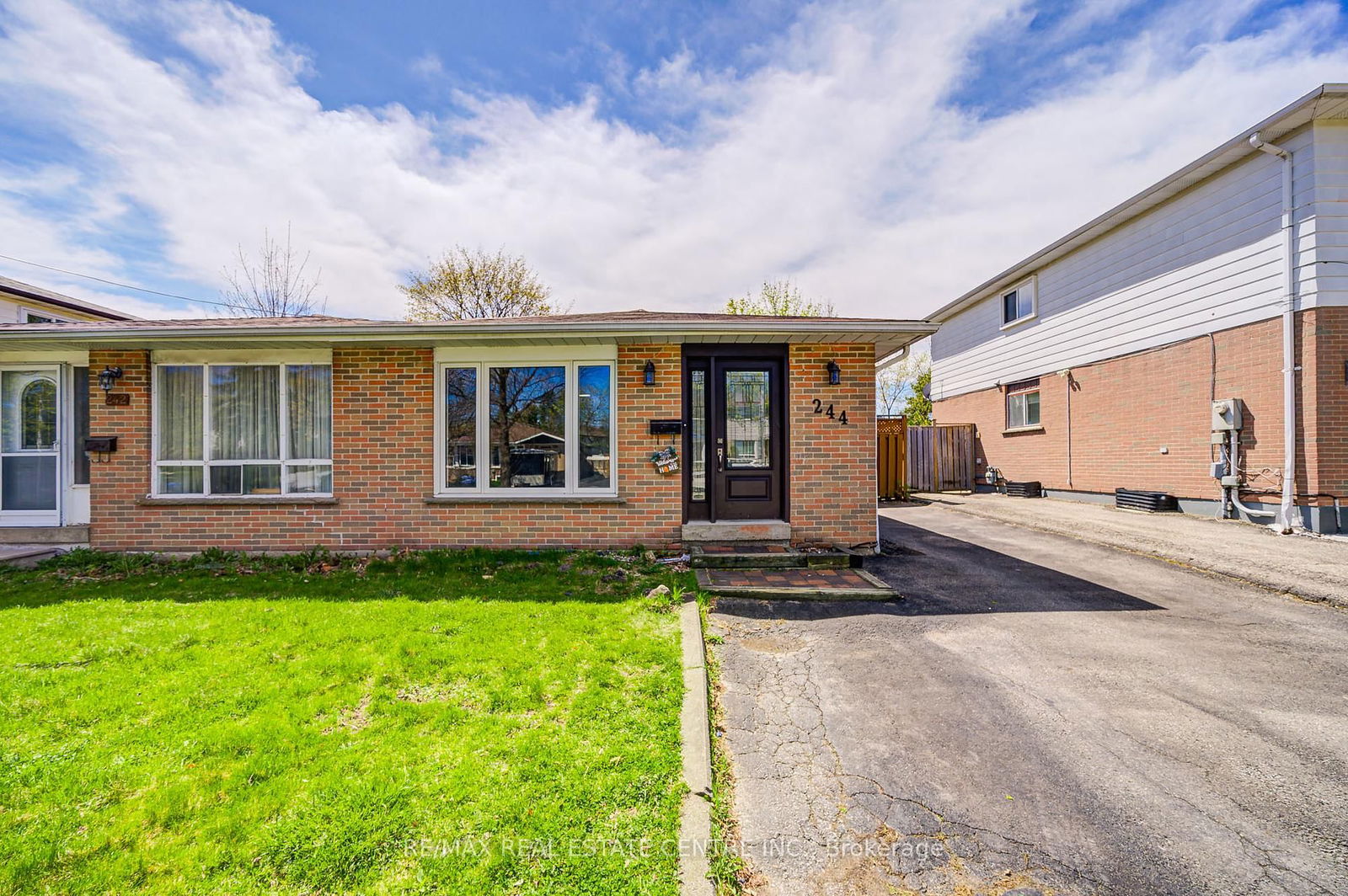 Semi-Detached House for sale at 244 Archdekin Drive, Brampton, Madoc, L6V 1Z2 - MLS: W12118706