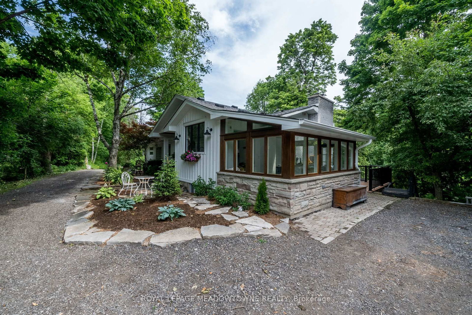 Detached House for sale at 27 Tweedle Street, Halton Hills, Glen Williams, L7G 3S6 - MLS: W12118818