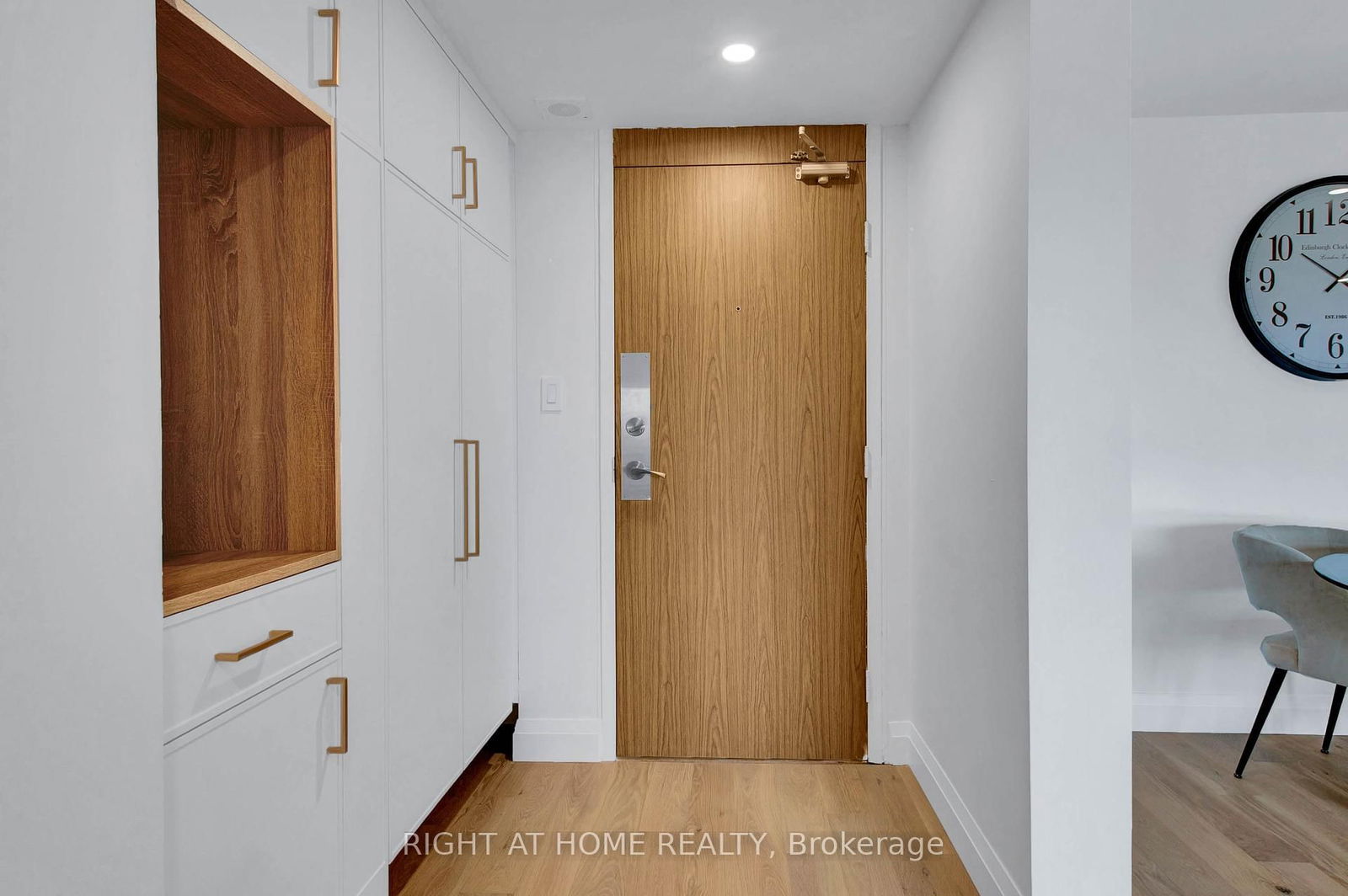 Condo for sale at 1913-270 Scarlett Road, Toronto, Rockcliffe-Smythe, M6N 4X7 - MLS: W12118845