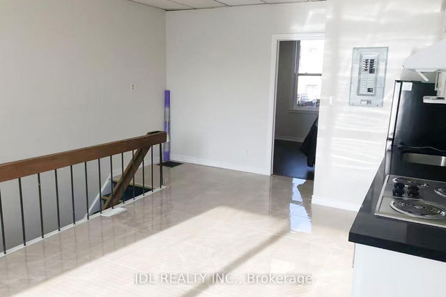 2nd floor - 1296 Bloor Street