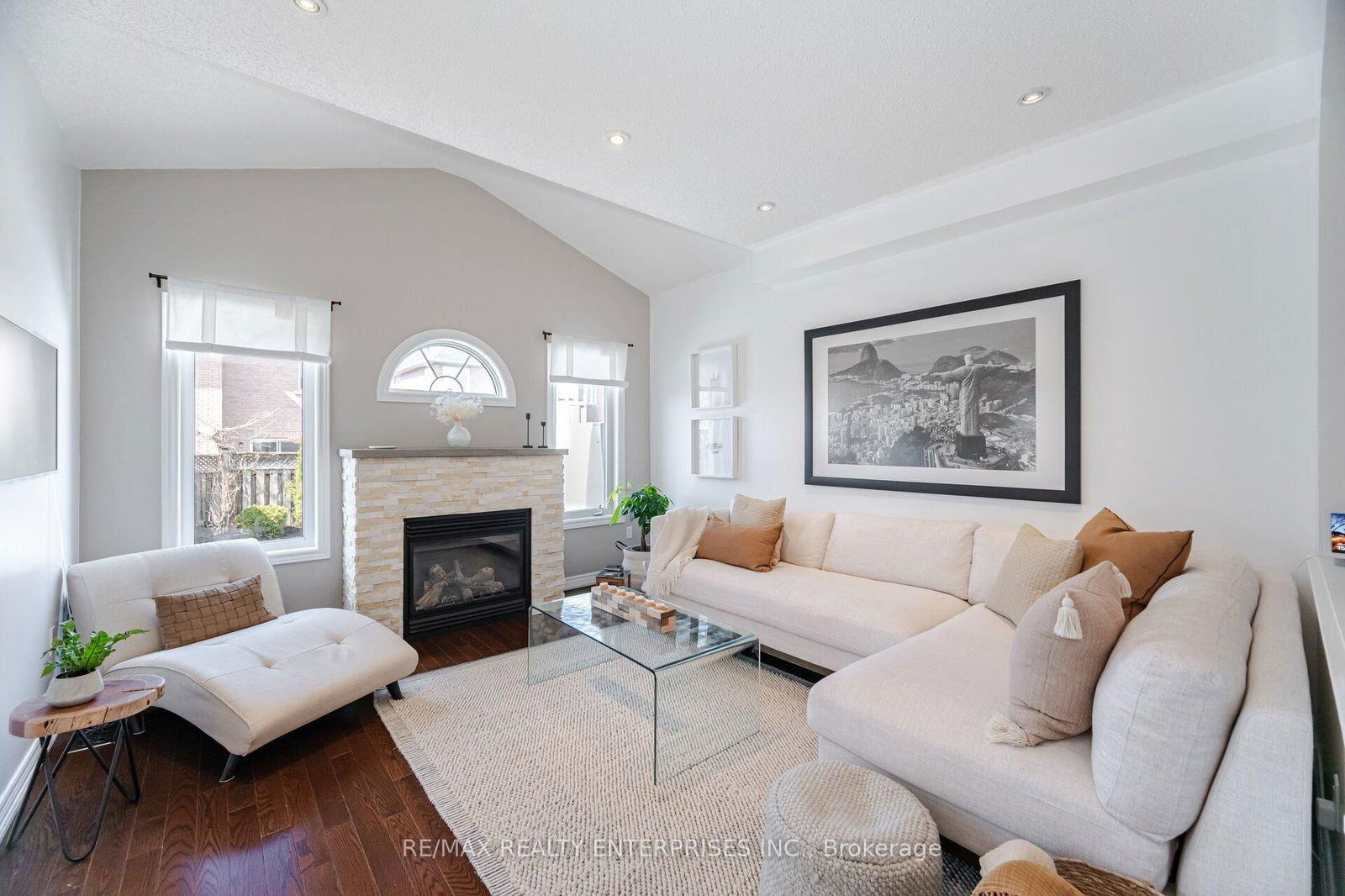 Detached House for sale at 2413 HILDA Drive, Oakville, JC Joshua Creek, L6H 7N5 - MLS: W12118865