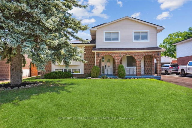 242 Slater Crescent