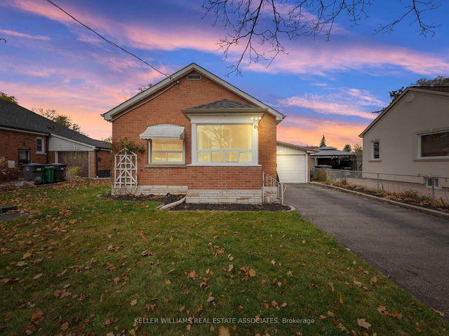 54 Woodward Avenue