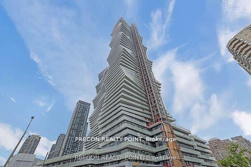 2407 - 3883 Quartz Road