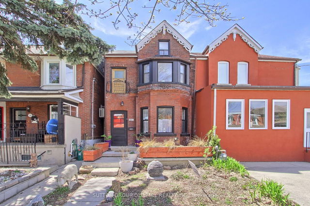 2 - 128 1/2 Lansdowne Avenue