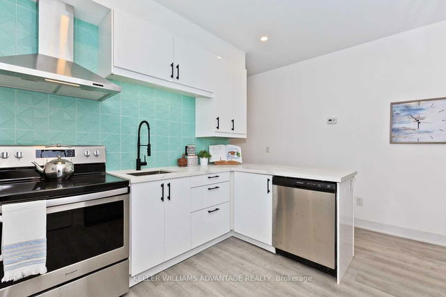 Unit B - 154 Mulock Avenue