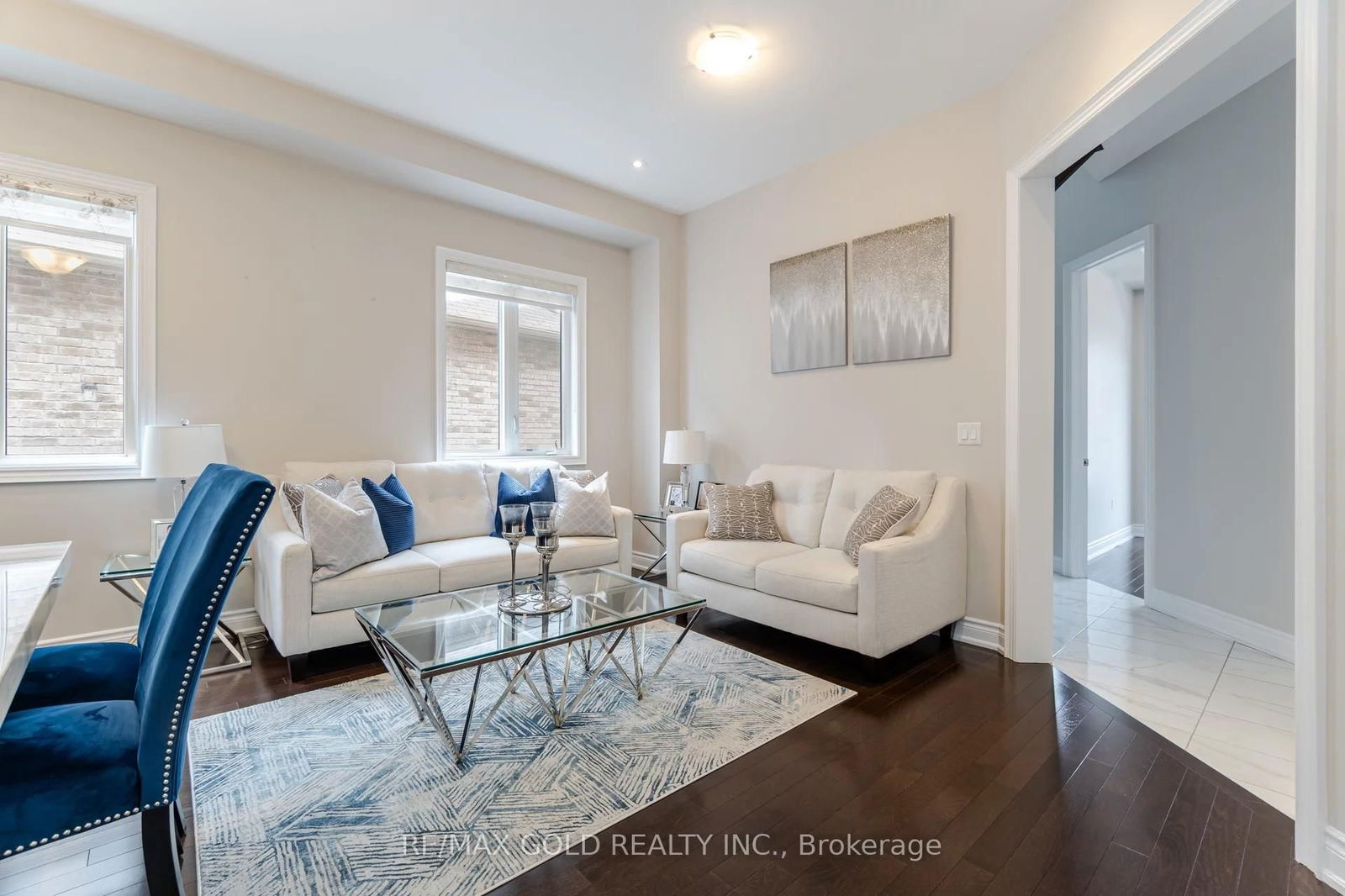 Detached House for sale at 11 Carl Finlay Drive, Brampton, Toronto Gore Rural Estate, L6P 4E2 - MLS: W12119781