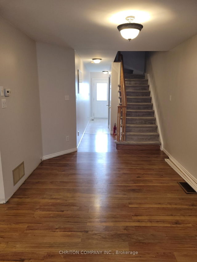 6864 Dillingwood Drive
