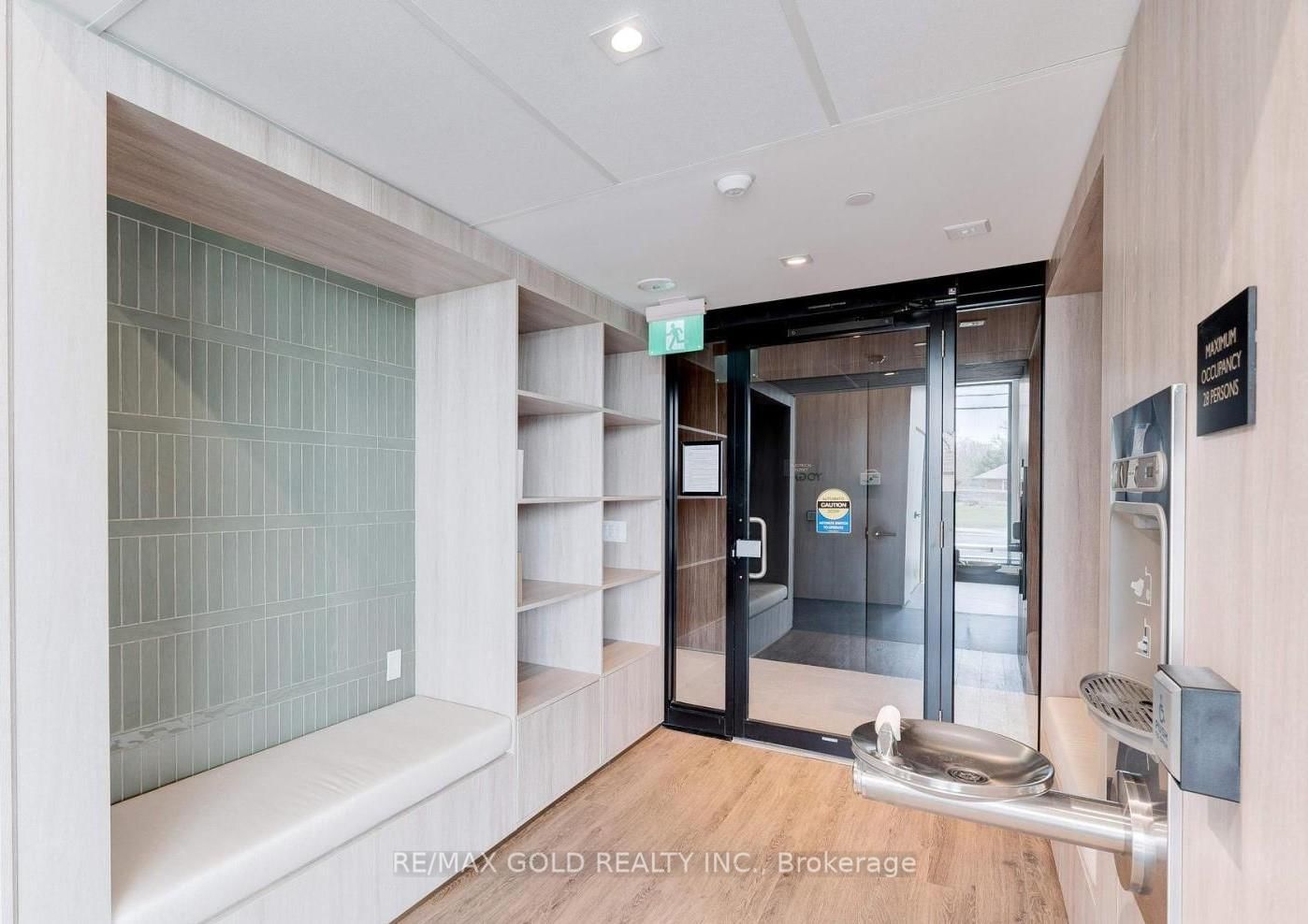 Condo for lease at 613-2501 Saw Whet Boulevard, Oakville, Glen Abbey, L6M 5N2 - MLS: W12119886