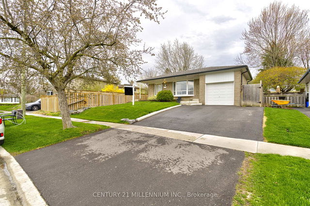 87 Pennington Crescent