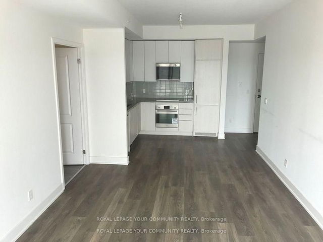 1010 - 297 Oak Walk Drive