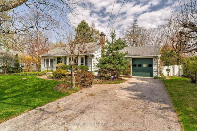 847 FOREST GLEN Avenue