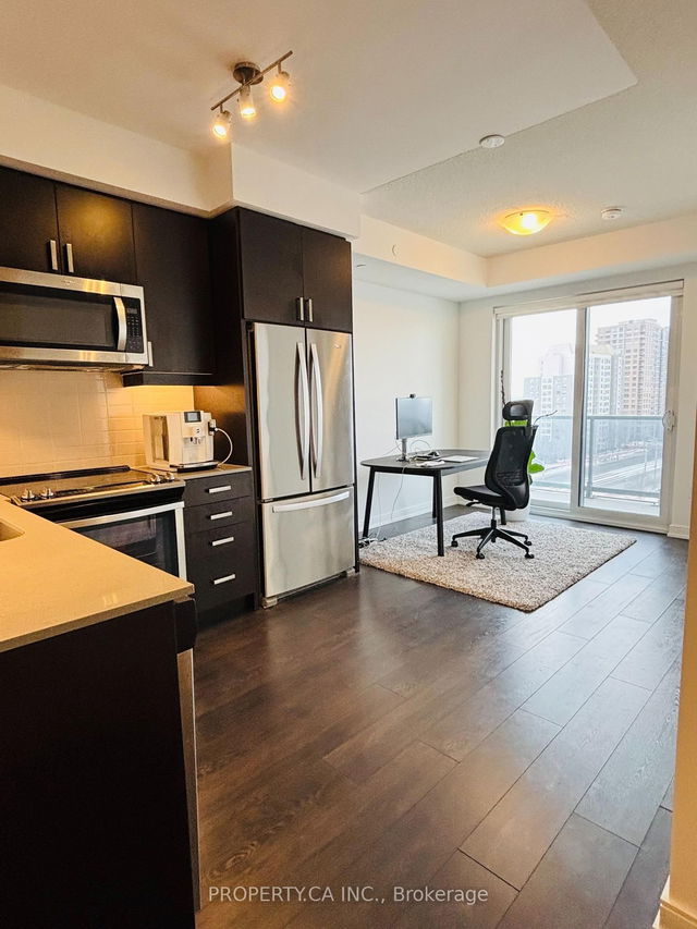 902 - 8 Nahani Way