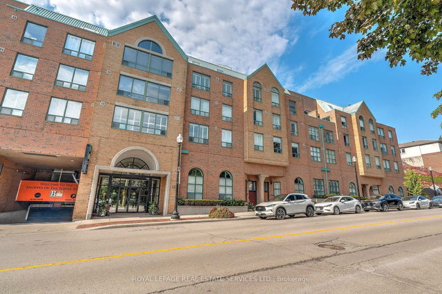PH8 - 221 Robinson Street