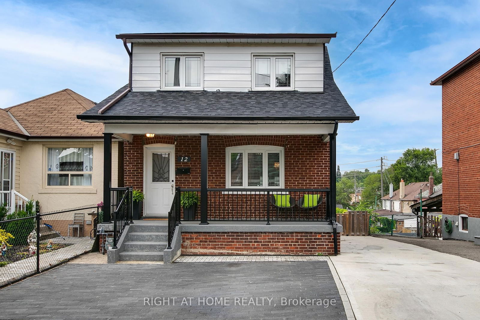 Detached House for sale at 12 Porter Avenue, Toronto, Rockcliffe-Smythe, M6N 2G9 - MLS: W12120358