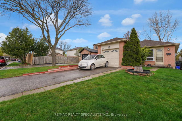 3140 Bartholomew Crescent