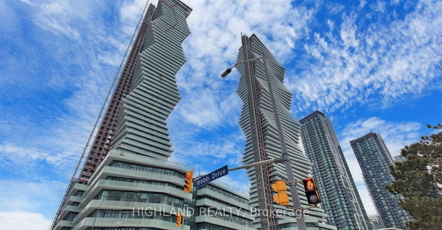 206 - 3883 Quartz Road