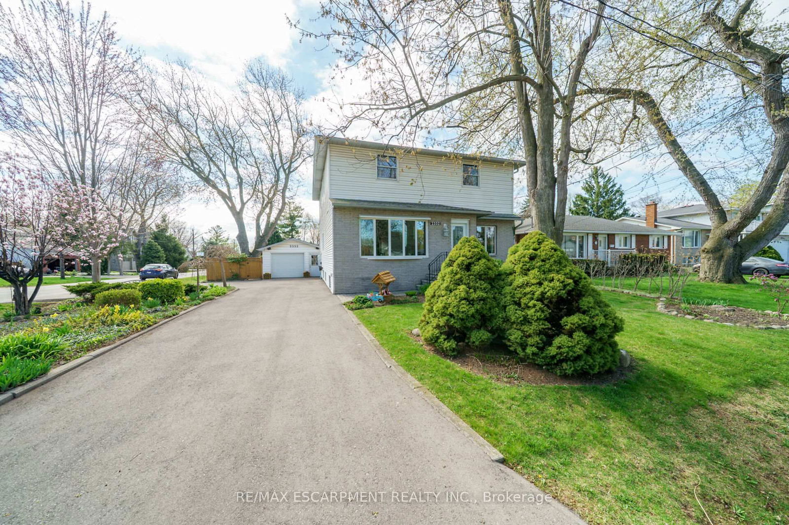 Detached House for sale at 2352 BRINELL Avenue, Burlington, Freeman, L7R 3P5 - MLS: W12120693