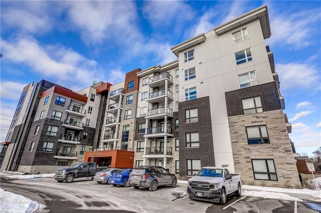 Condo for lease at 204-340 Plains Road, Burlington, LaSalle, L7T 0C2 - MLS: W12120799