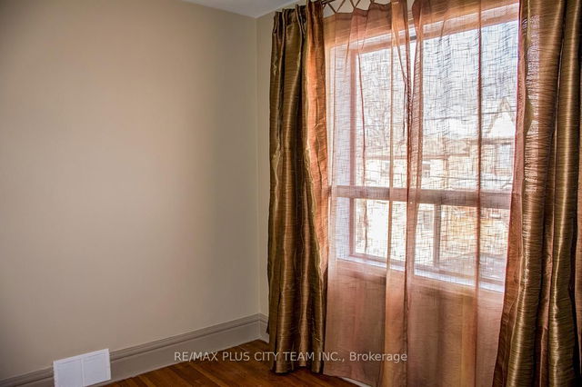 Unit #1 - 61 Hallam Street